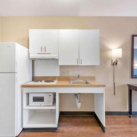 Extended Stay America Premier Suites - Tampa - Fairgrounds - Casino Екстер'єр фото