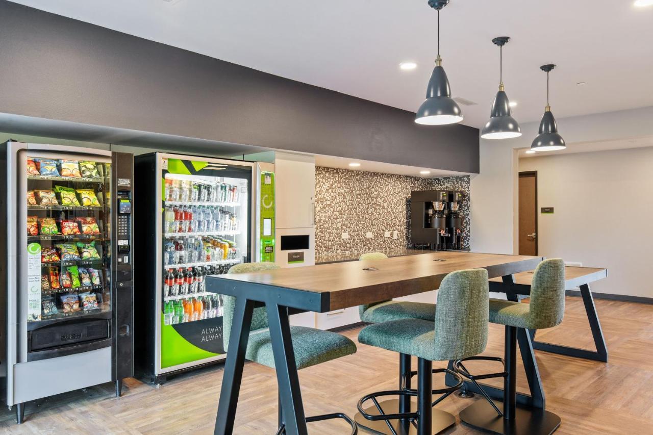 Extended Stay America Premier Suites - Tampa - Fairgrounds - Casino Mango Екстер'єр фото
