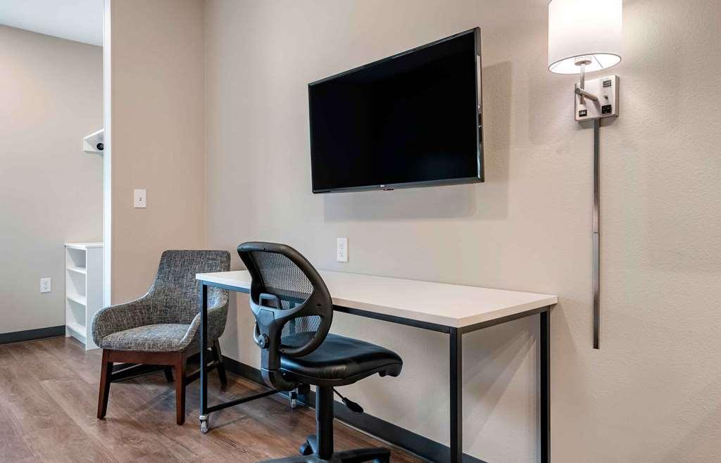 Extended Stay America Premier Suites - Tampa - Fairgrounds - Casino Номер фото