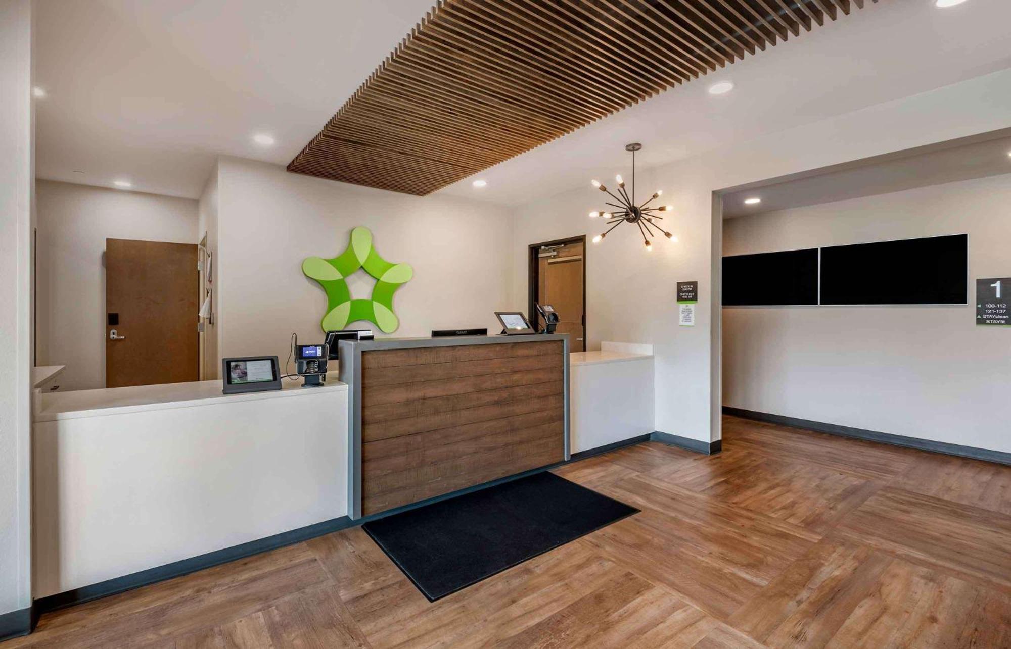 Extended Stay America Premier Suites - Tampa - Fairgrounds - Casino Екстер'єр фото