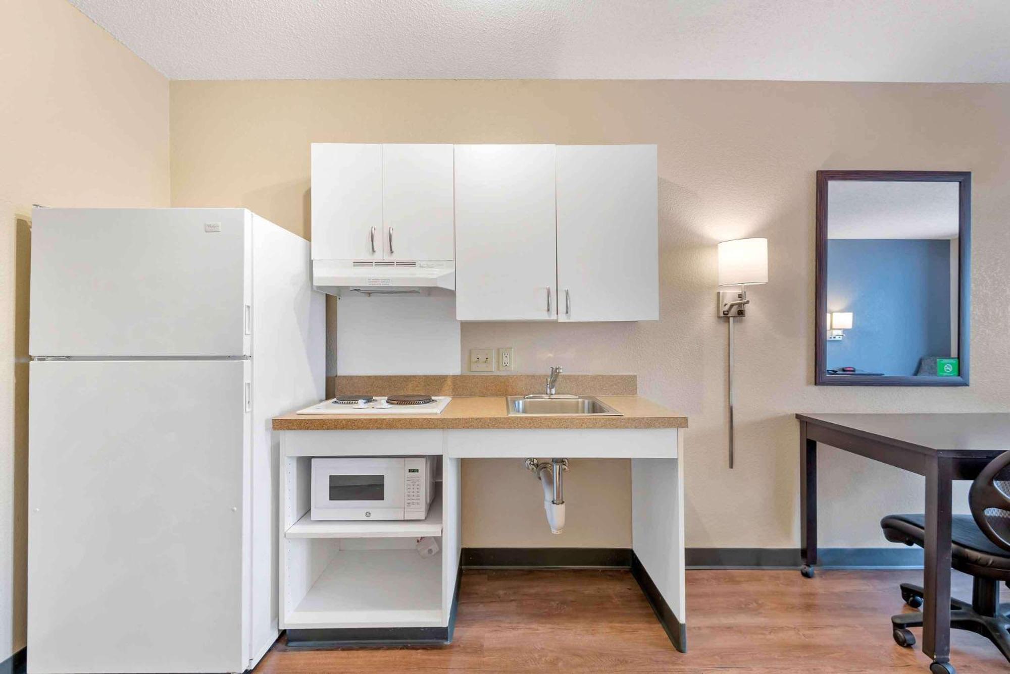 Extended Stay America Premier Suites - Tampa - Fairgrounds - Casino Mango Екстер'єр фото