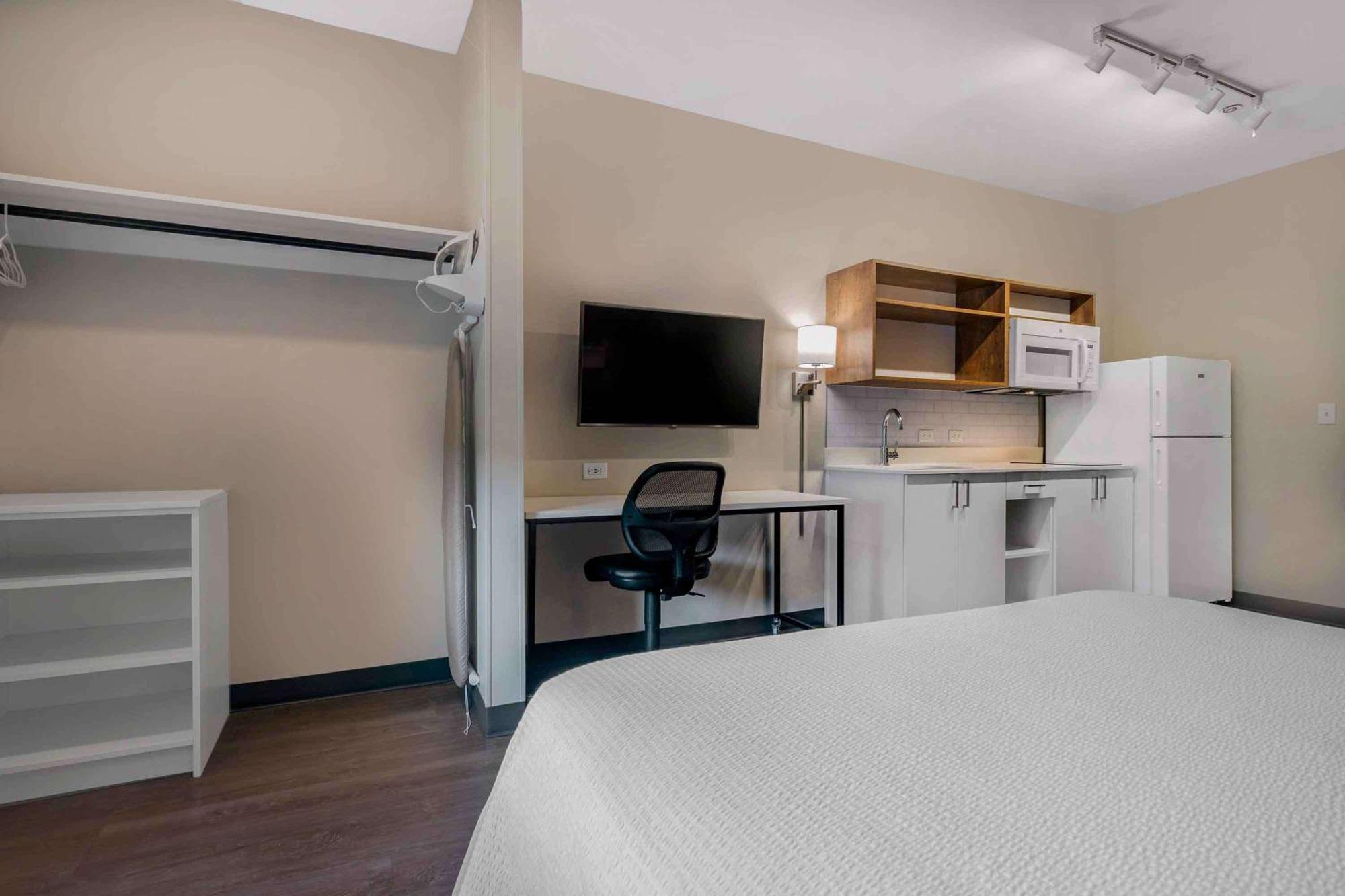 Extended Stay America Premier Suites - Tampa - Fairgrounds - Casino Екстер'єр фото
